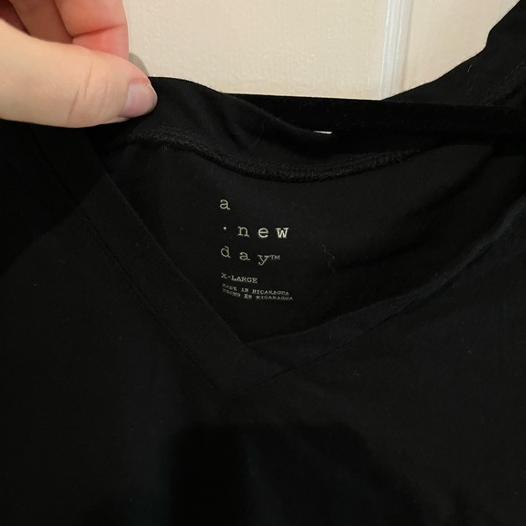 A New Day brand - comfy tee - Picture 2 of 2
